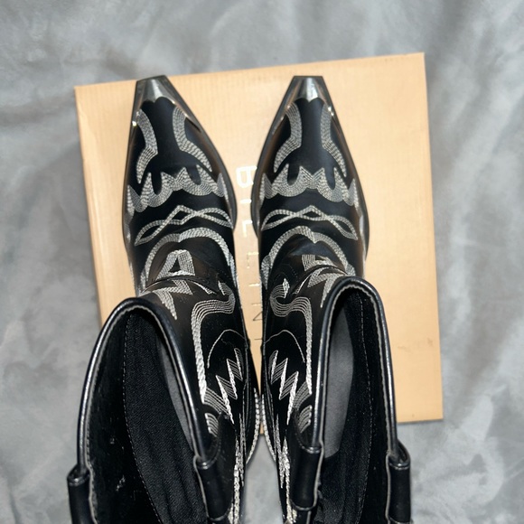 Billini black and white boots - Picture 4 of 4